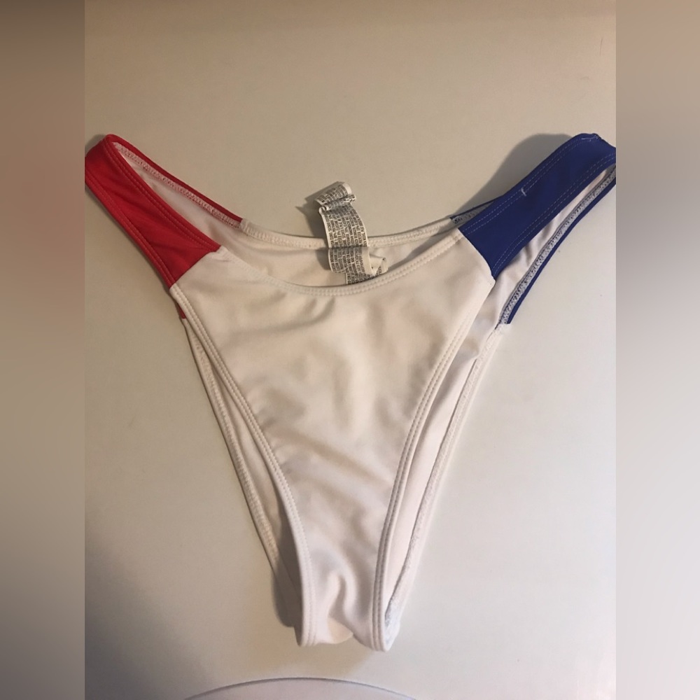 Forever 21 Brazilian Bikini Bottoms Medium